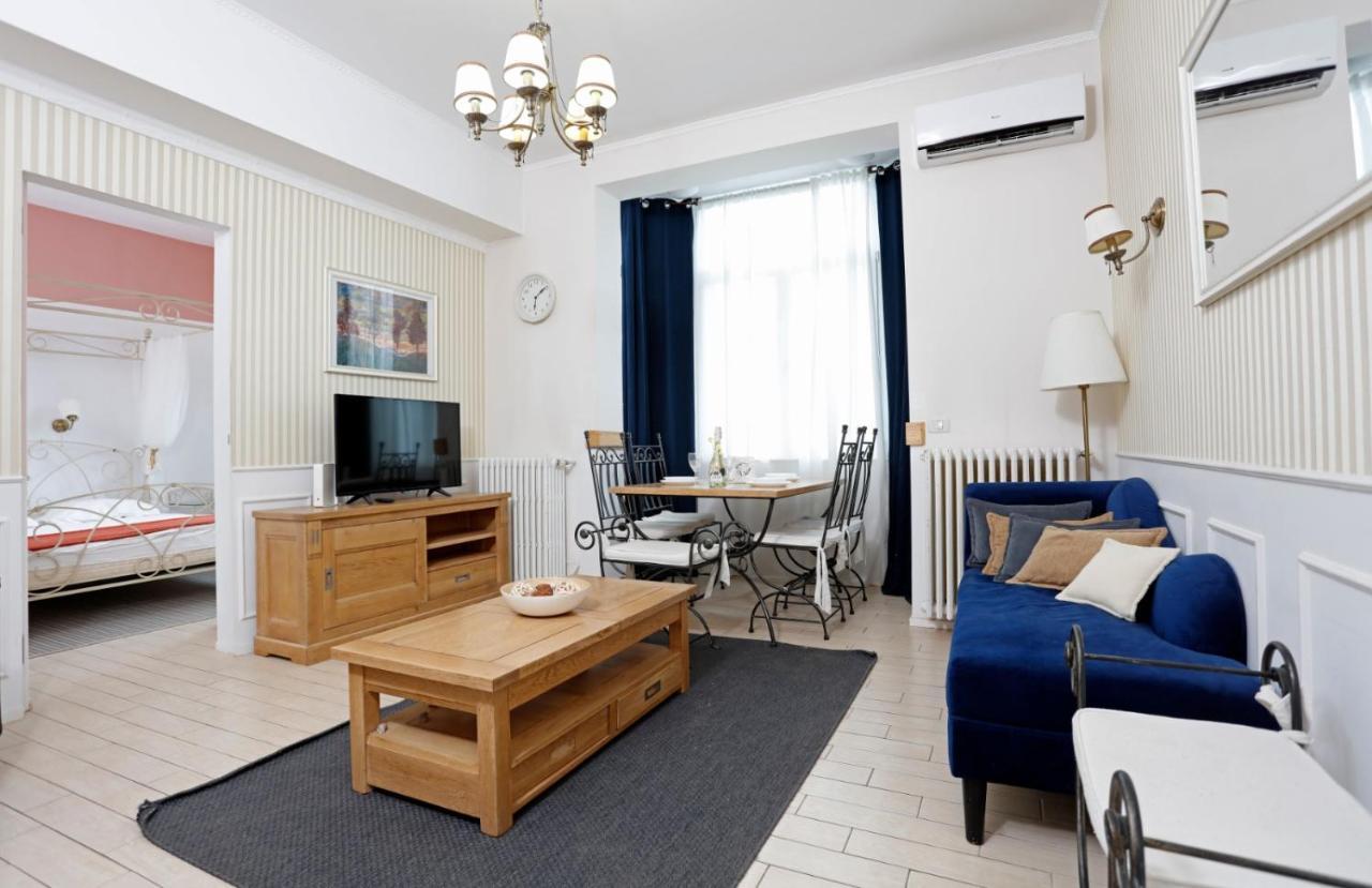 Apartment Classy 2 Bedroom In Center