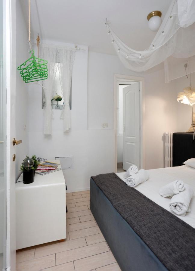Classy 2 Bedroom In Center Bucharest